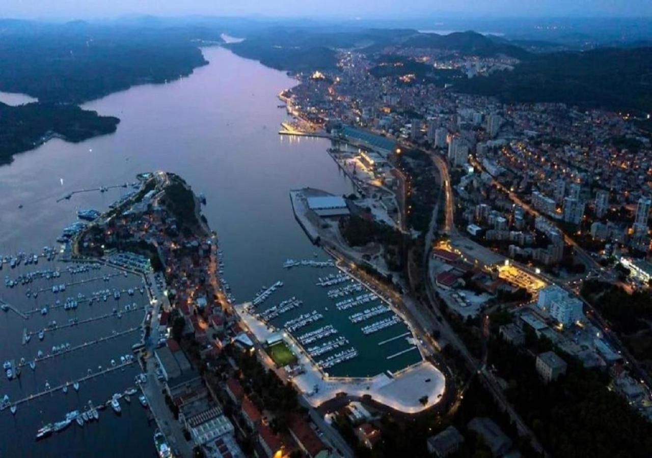 Braavos Apartments Sibenik - Free Parking - Marina 100M Dış mekan fotoğraf
